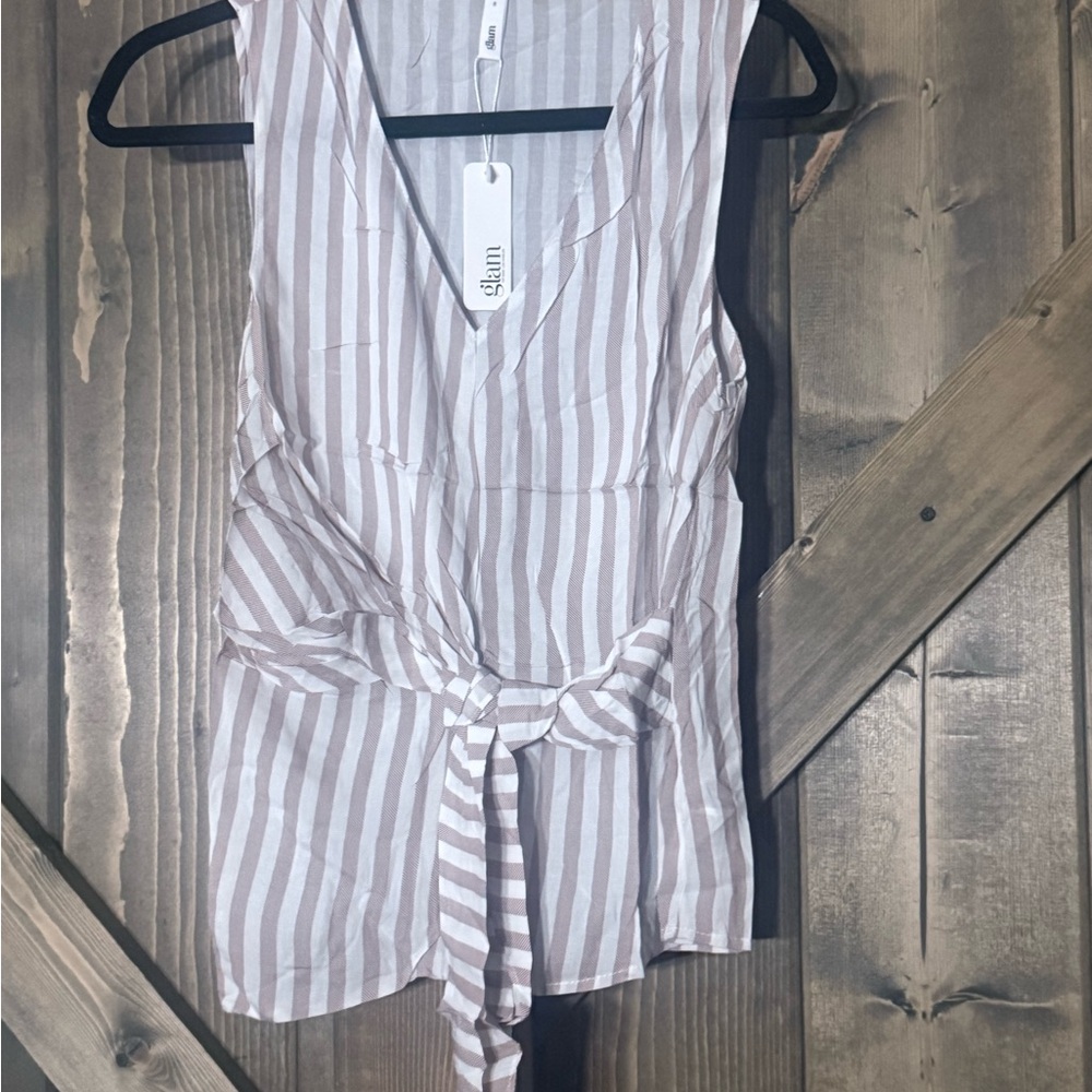 Glam V-Neck Striped Blouse - pink and White